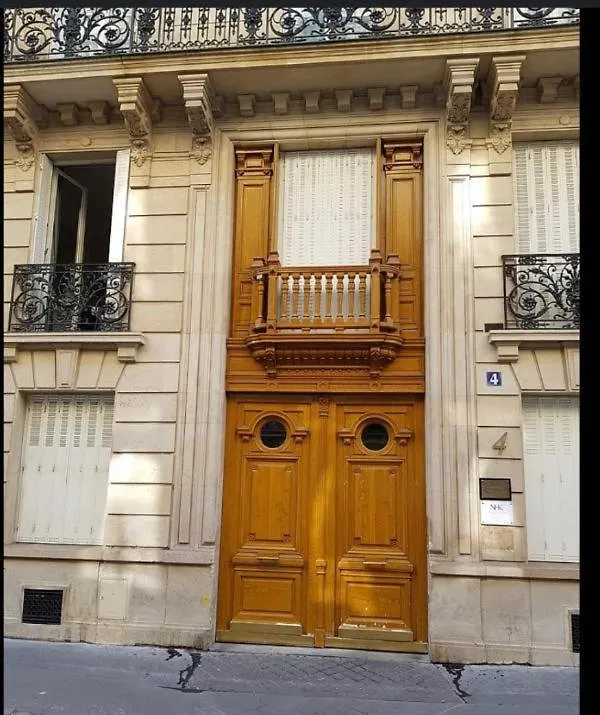 L'Avenue Montaigne Apartman Párizs
